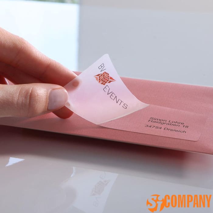 Матовые этикетки самоклеящиеся, дополнительная обработка стикеров